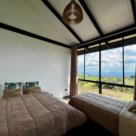El Resort De Yanashpa - ตาราโปโต ภายนอก รูปภาพ